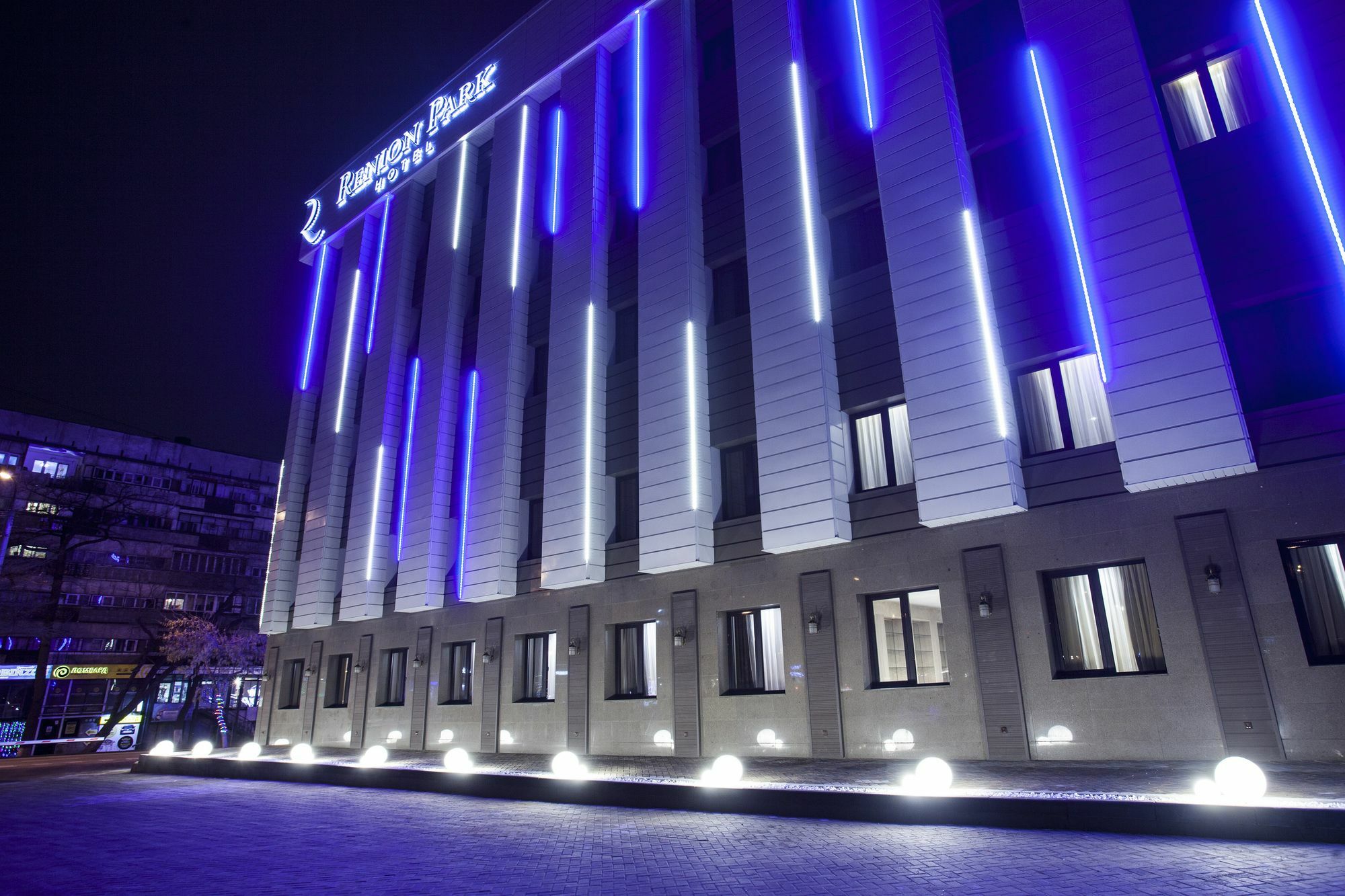 Renion Park Hotel Almaty Exterior foto